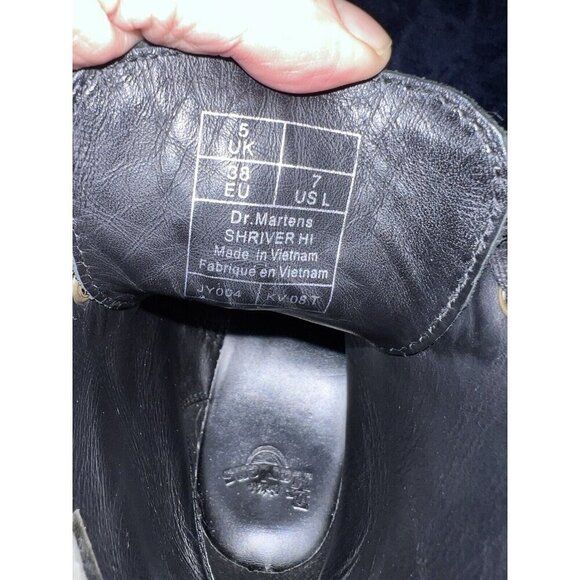 DR MARTENS Shriver Hi Black Burnished Wyoming Leather Boots Women 7 US - Picture 13 of 14